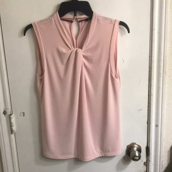 EUC! Tommy Hilfiger light pink sleeveless blouse size small petite - Picture 1 of 2